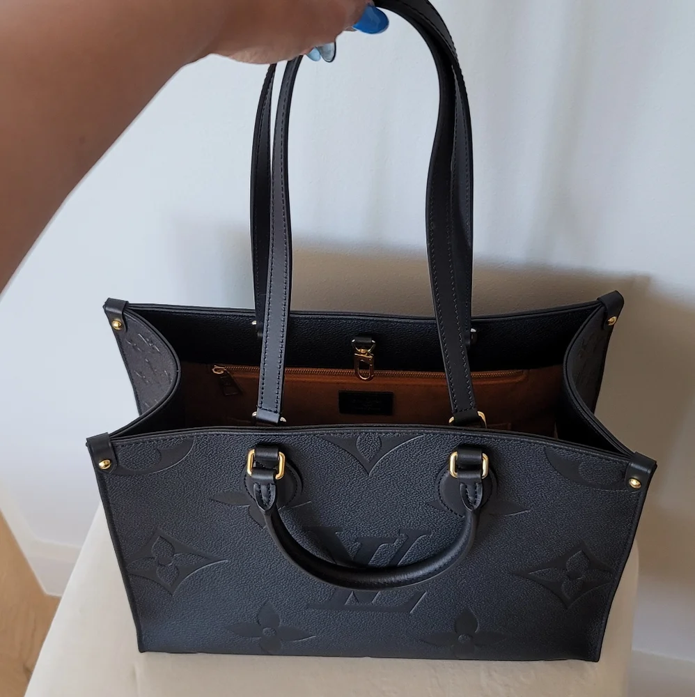 🦋NWT🦋 Louis Vuitton Onthego MM - Picture 13 of 16